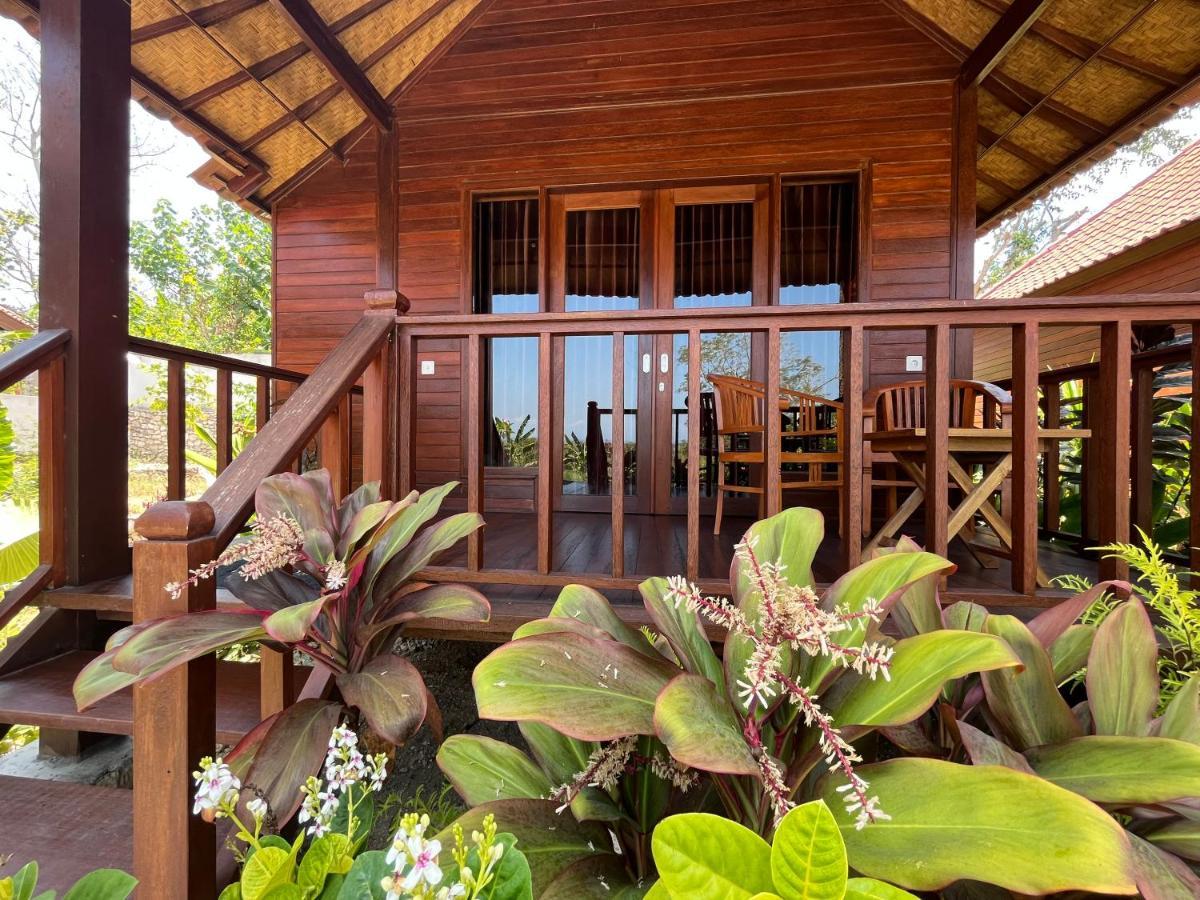 Hotel Sunset Hill Lembongan Exterior foto